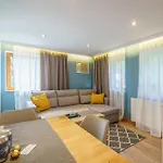 Haselhuhn Apartment Hartau