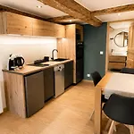 Haselhuhn Apartment *